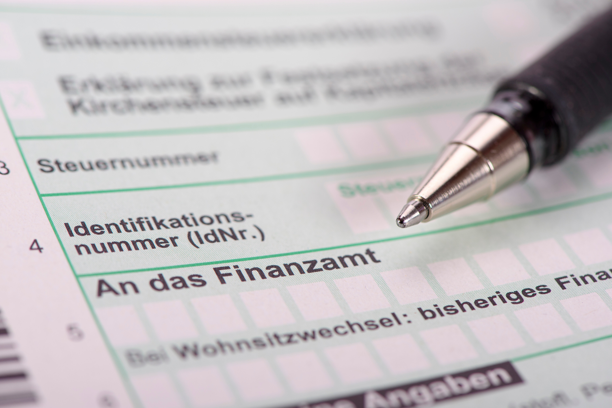Make filling in German tax form Make filling in German tax form
